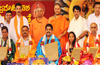 Vajradehi Mutt honours outstanding personalities